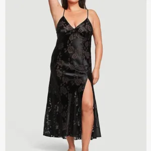 🔥 Victoria's Secret VS Archives Burnout Satin Slip, Women's Lingerie Sz XL New