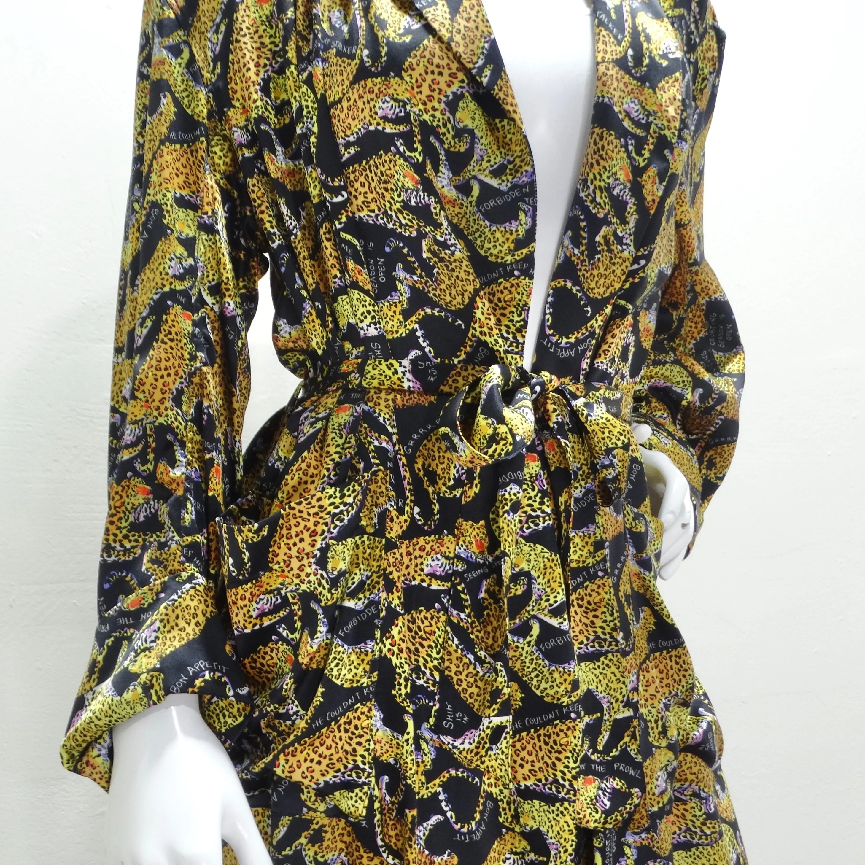 1992 Nicole Miller Cheetah Print Silk Robe