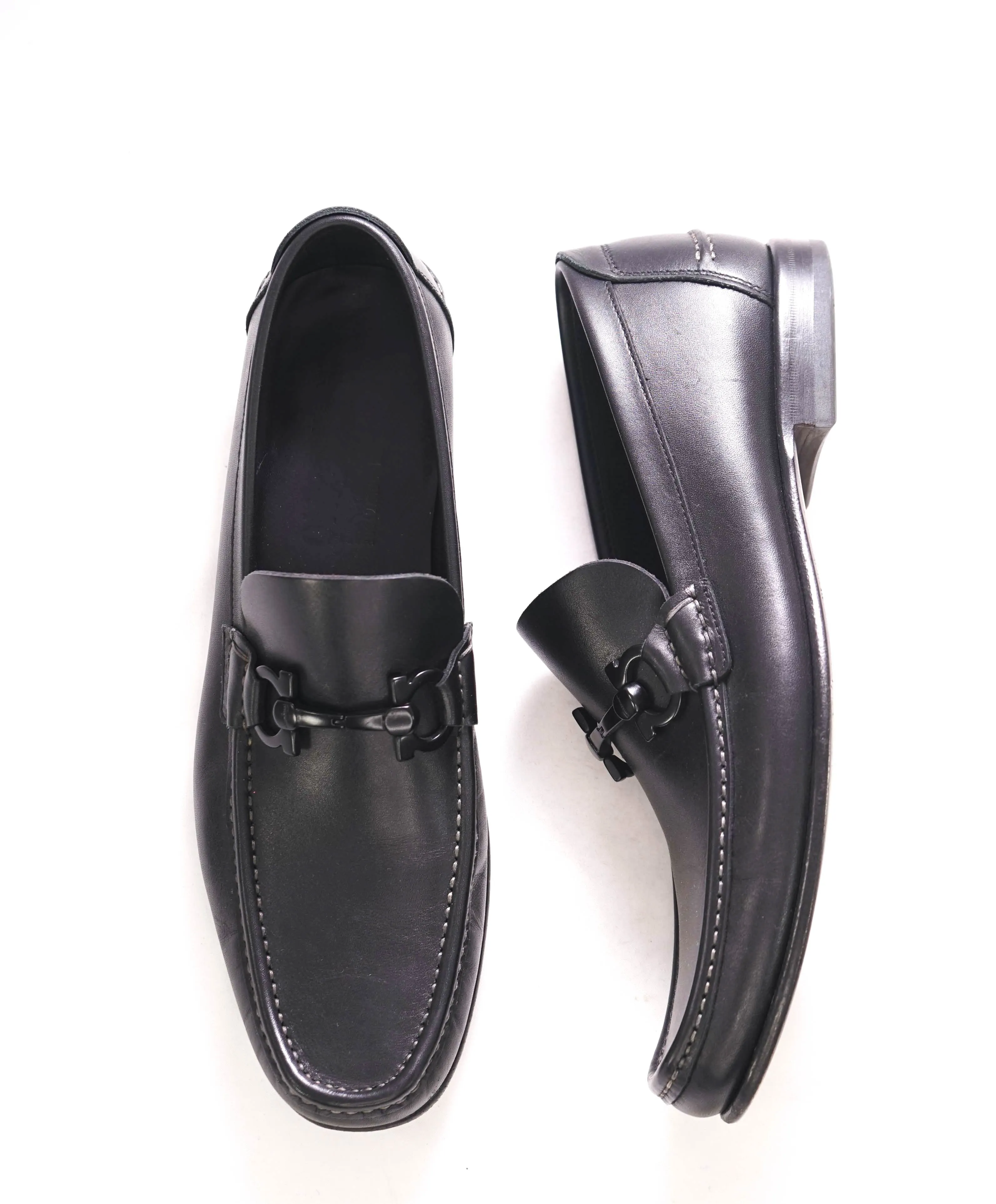 $700 SALVATORE FERRAGAMO - "GIORDANO" Black Leather Loafer- 8.5 D