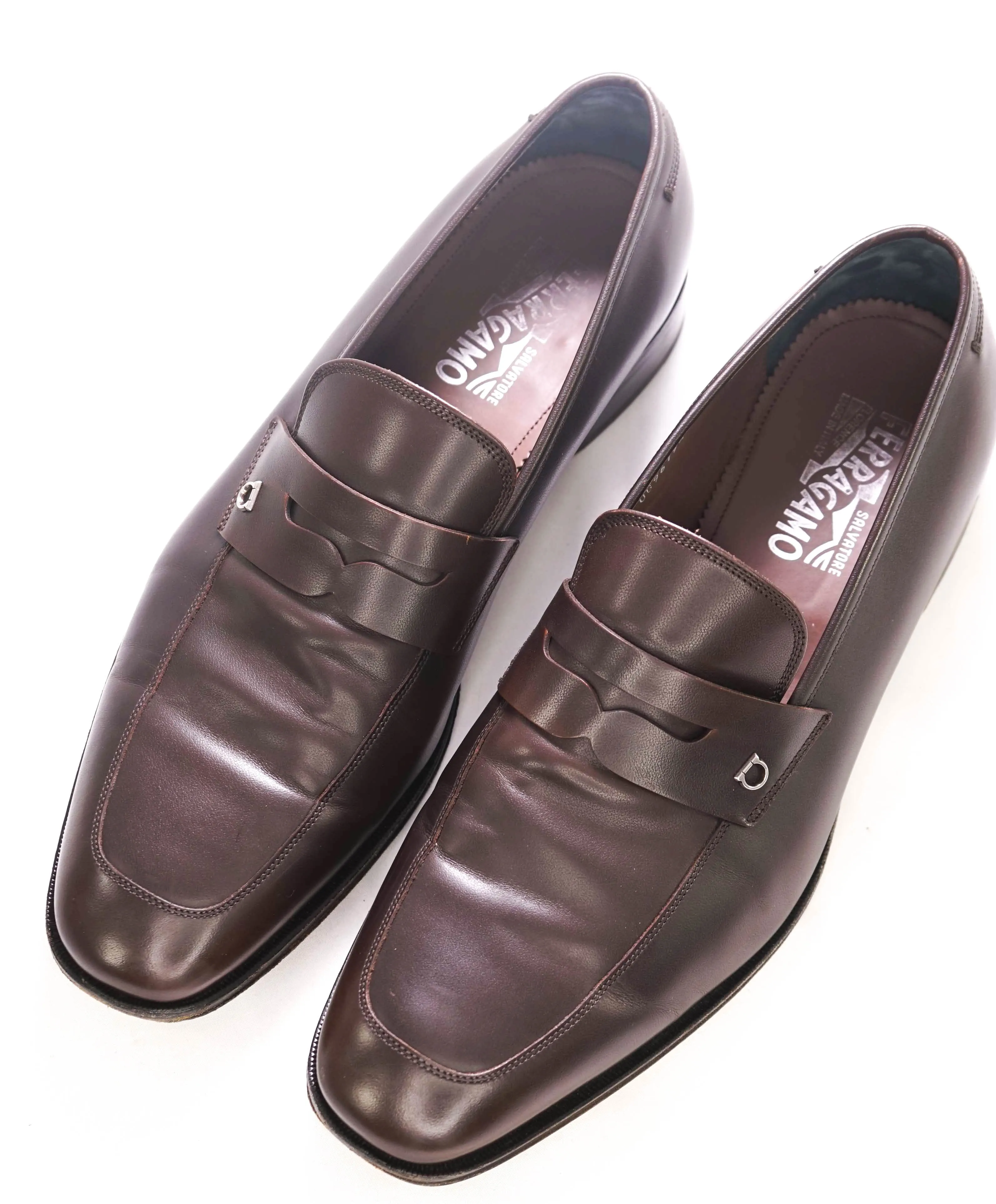 $850 SALVATORE FERRAGAMO - Brown Gancini Penny Loafer - 12 EE US