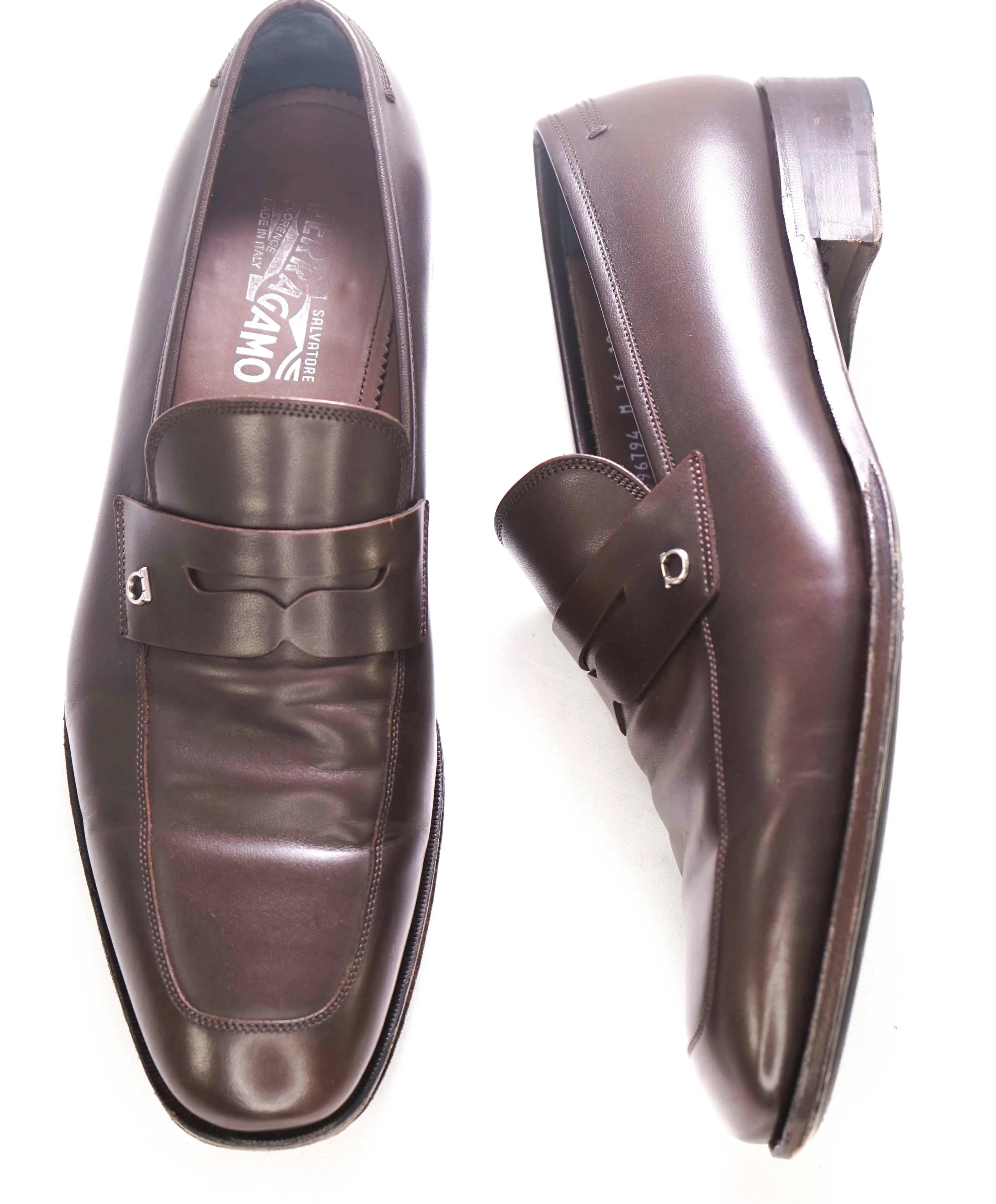 $850 SALVATORE FERRAGAMO - Brown Gancini Penny Loafer - 12 EE US
