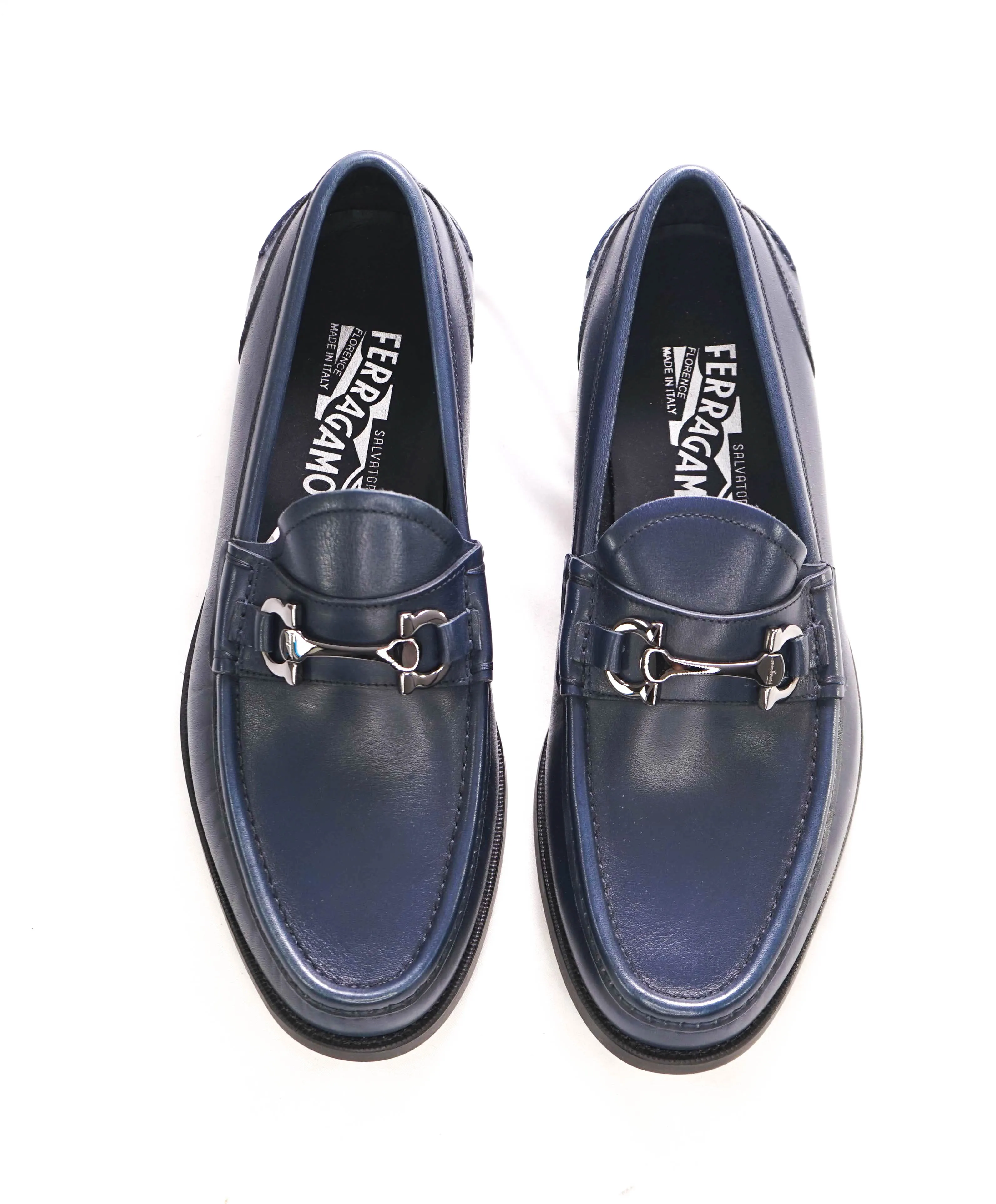 $850 SALVATORE FERRAGAMO -  Navy Blue Leather Gancini Loafer- 8 EEE
