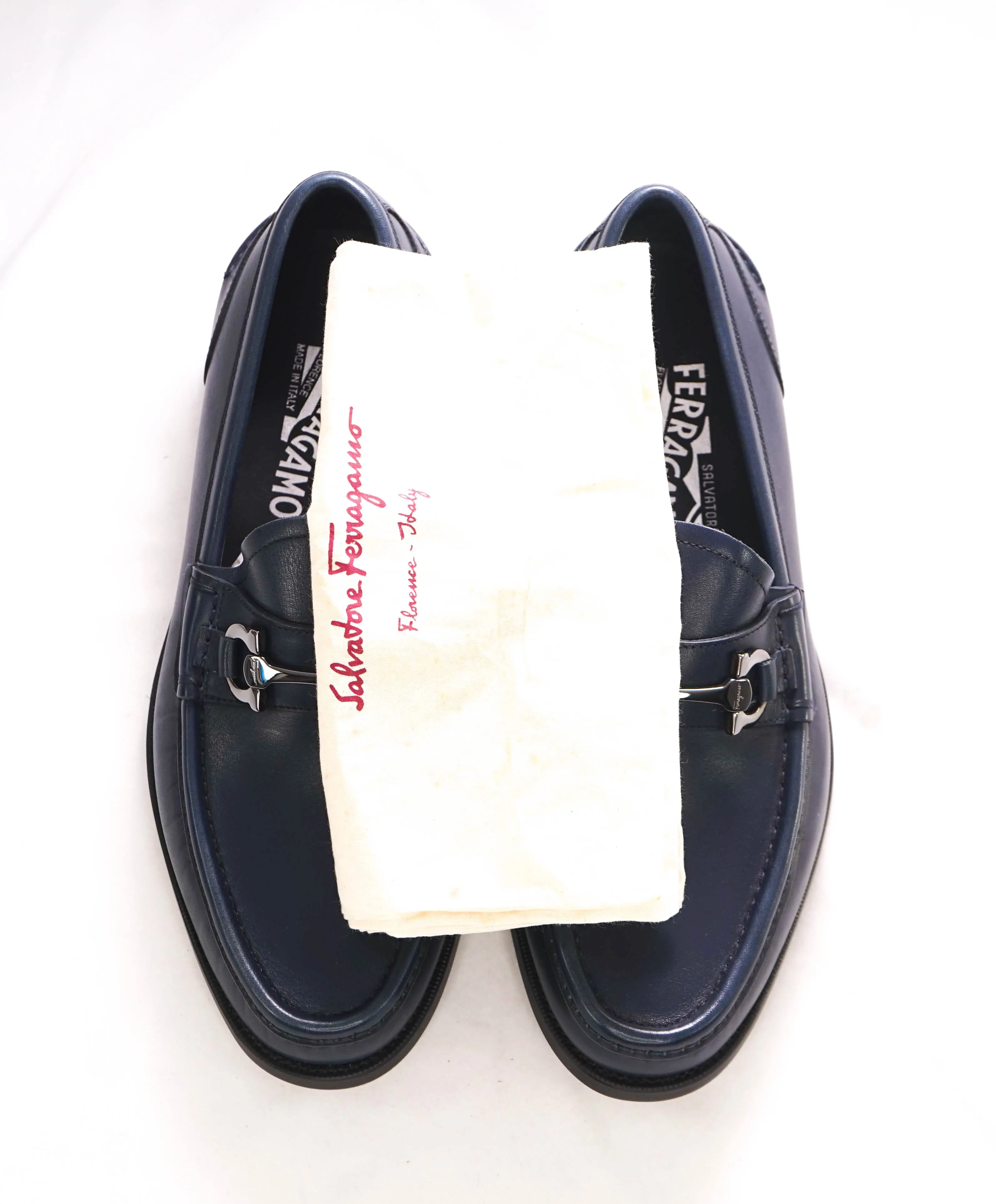 $850 SALVATORE FERRAGAMO -  Navy Blue Leather Gancini Loafer- 8 EEE