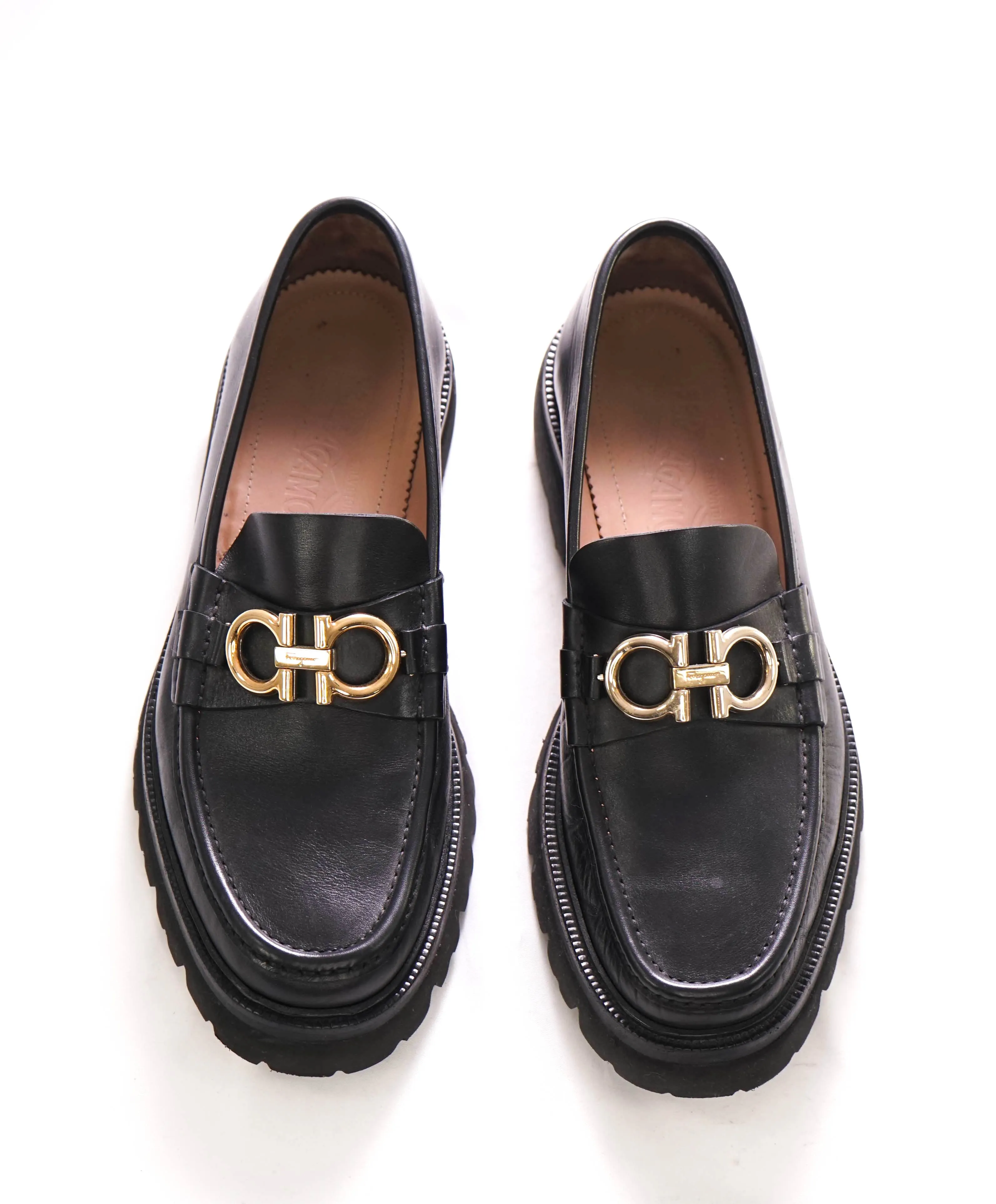 $930 SALVATORE FERRAGAMO - *BLEEKER* Black Leather Lug Sole Loafer - 9.5 E US