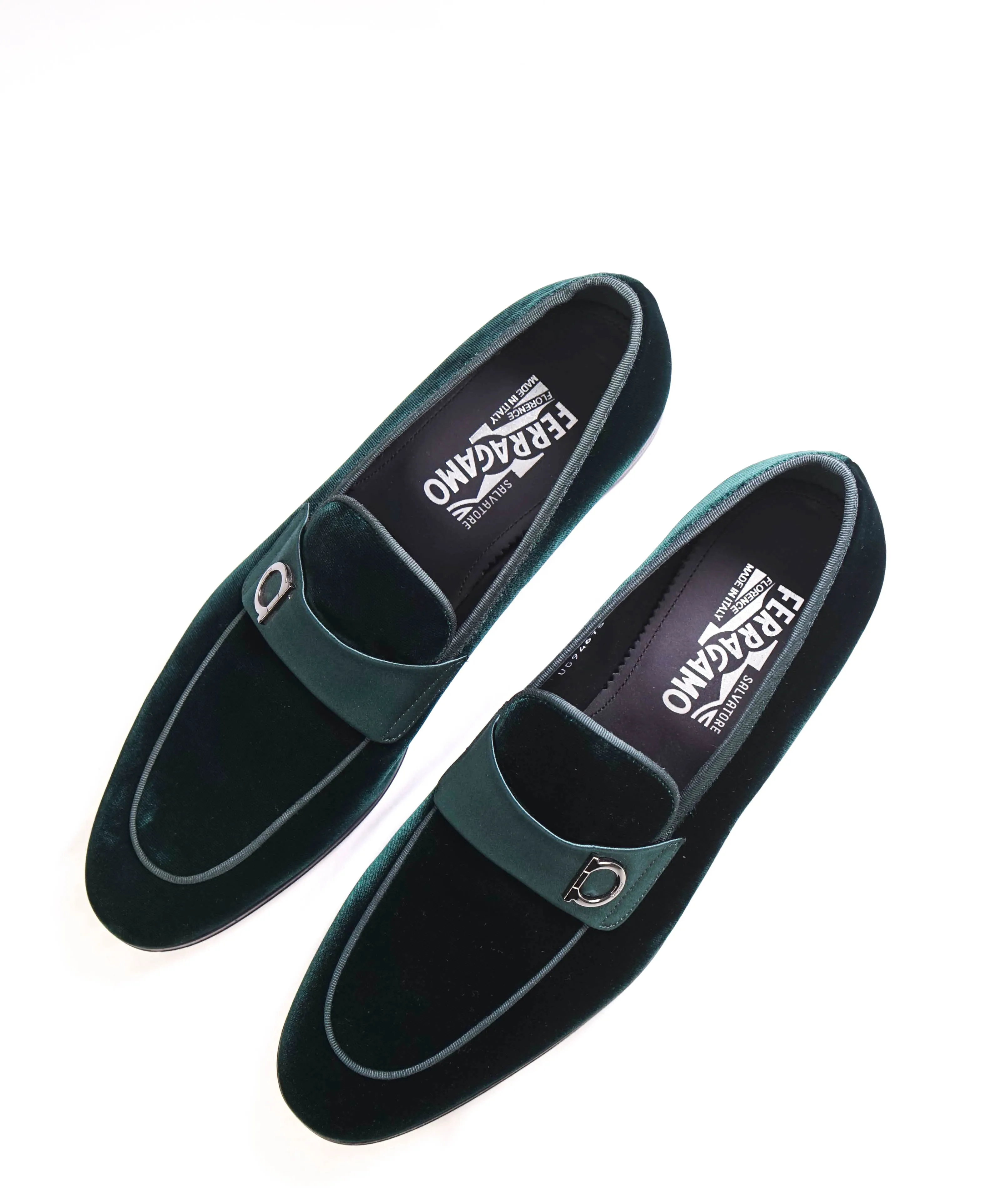 $950 SALVATORE FERRAGAMO - *LAPO * Green Velvet GANCINI Smoking Loafer - 8.5D US