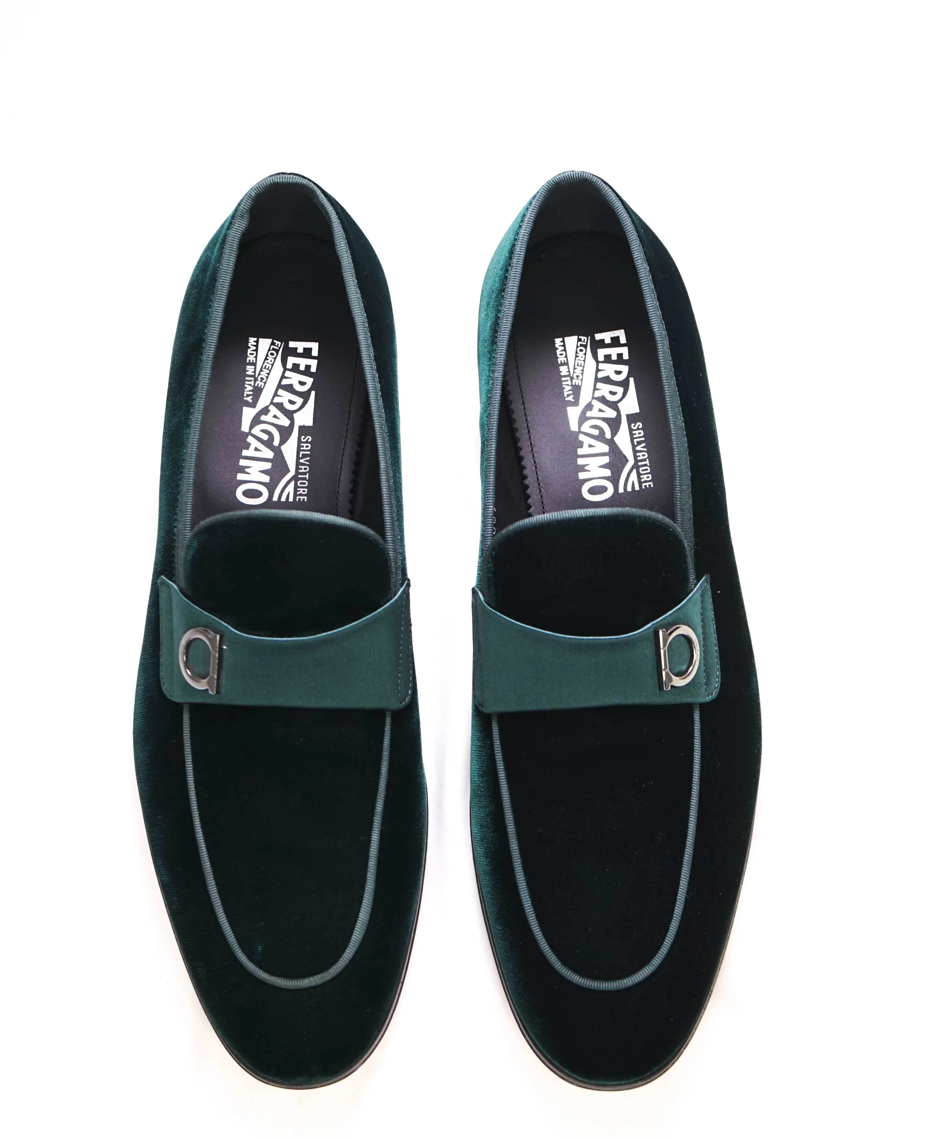 $950 SALVATORE FERRAGAMO - *LAPO * Green Velvet GANCINI Smoking Loafer - 8.5D US