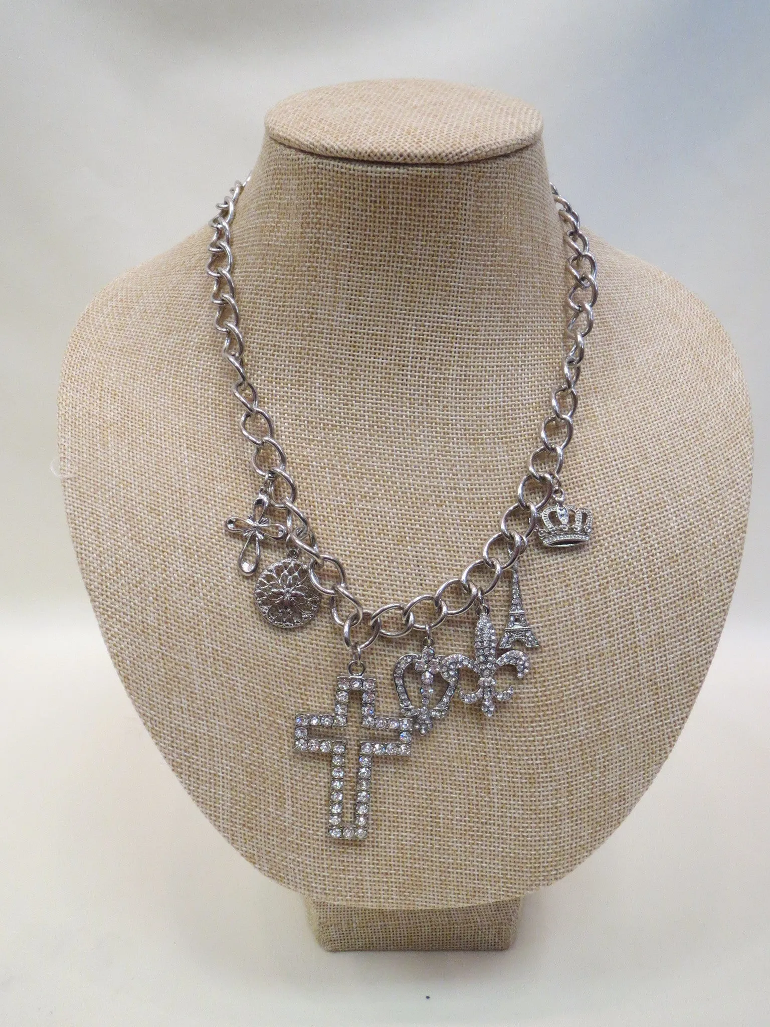 ADO | Cross Charm Necklace Silver