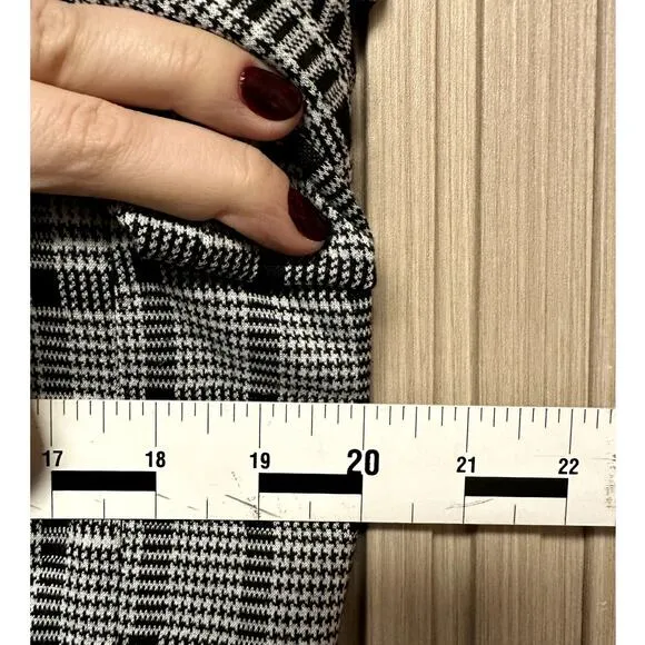 Amanda   Chelsea Plaid One-Button Blazer Size L