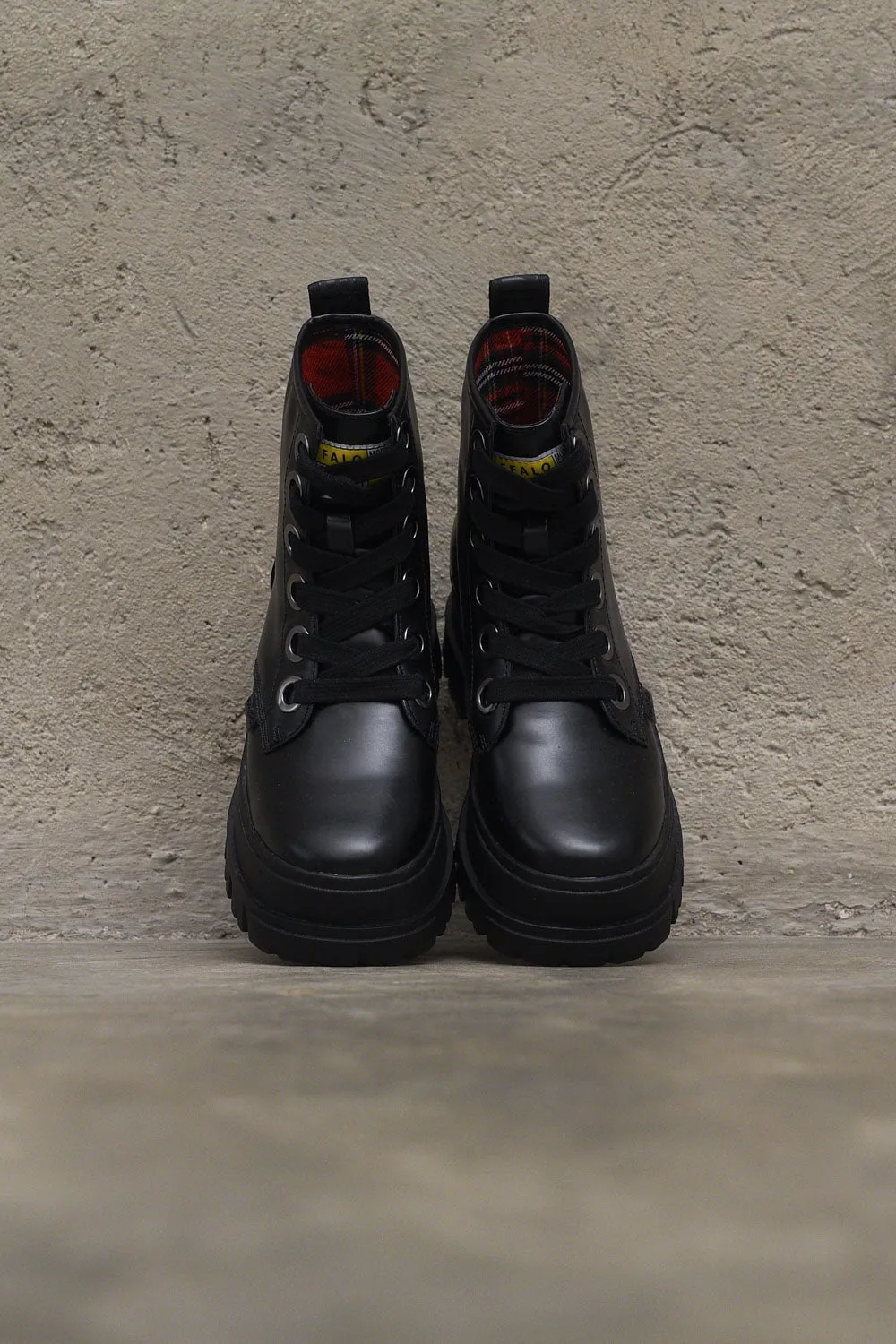 Aspha Lace Up HI - Black