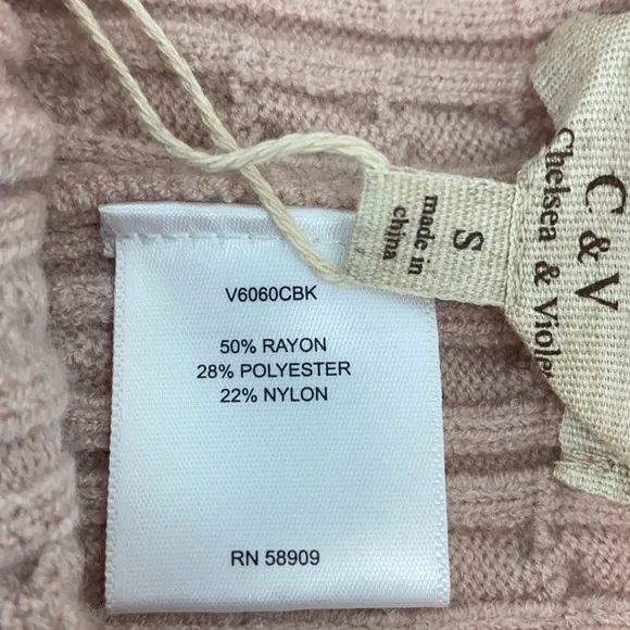Chelsea &amp; Violet - NWT Creme Soft Pink Knit Shorts Size Small
