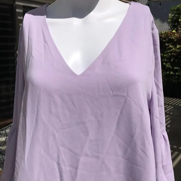 Chelsea 28 Bell Sleeve Shift Dress Size Medium