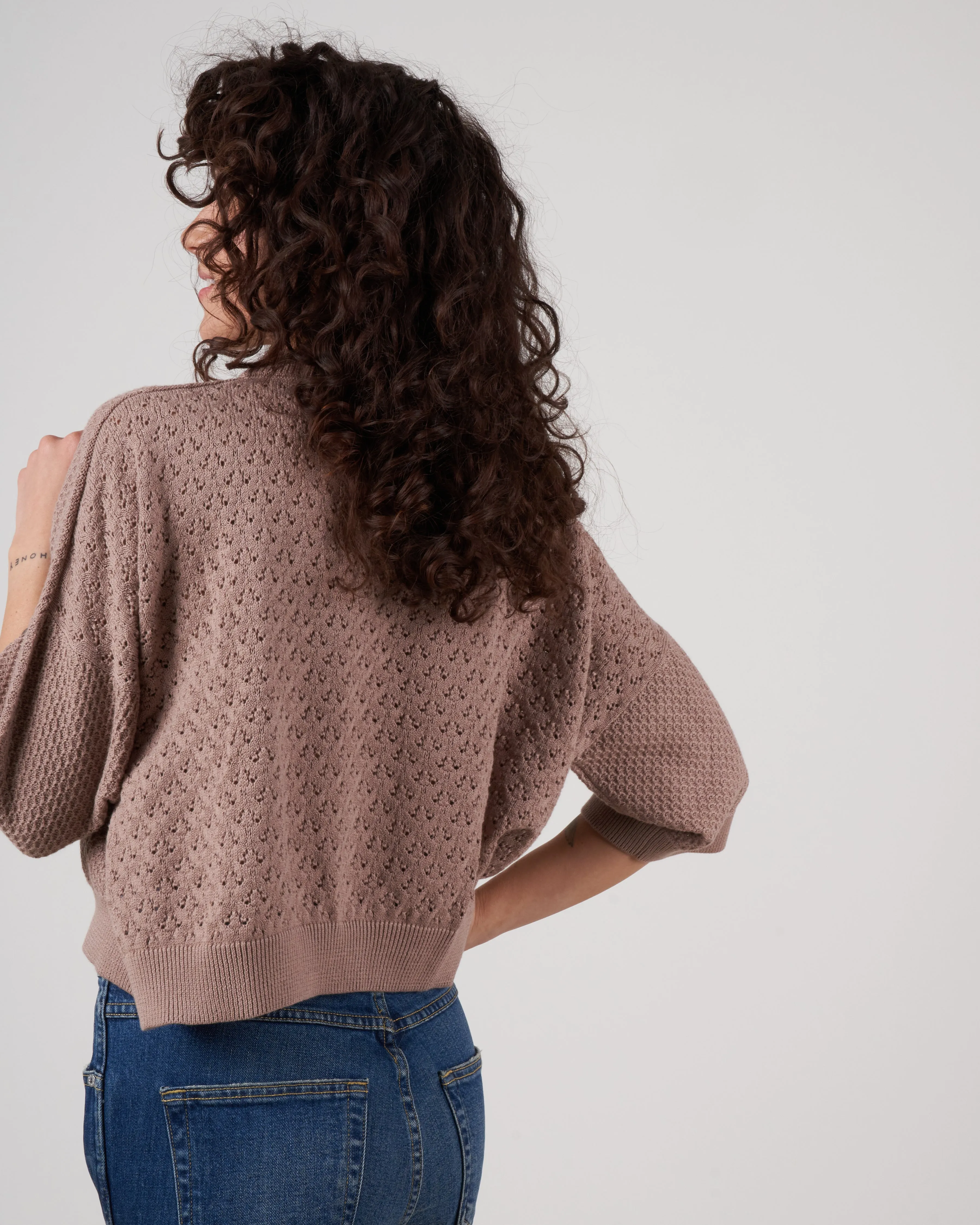 cropped jumper - almond