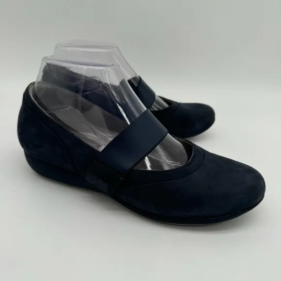 Dansko Navy Blue Genuine Leather Mary Jane Loafer Size EU 36/US 5.5-6