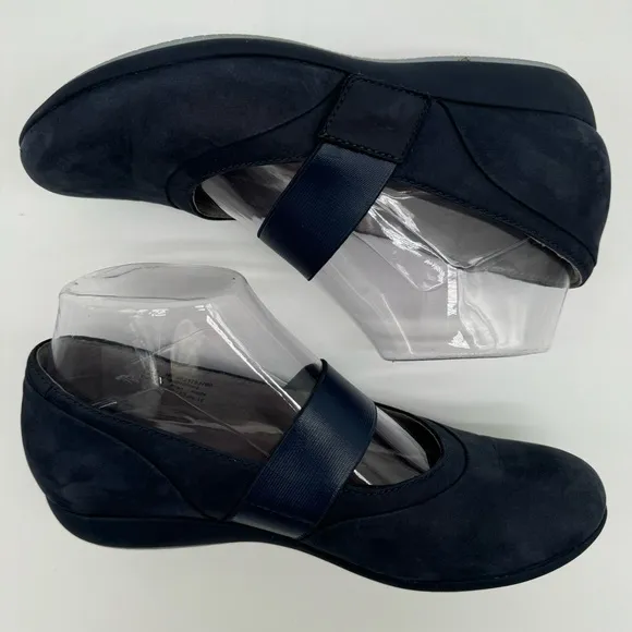 Dansko Navy Blue Genuine Leather Mary Jane Loafer Size EU 36/US 5.5-6