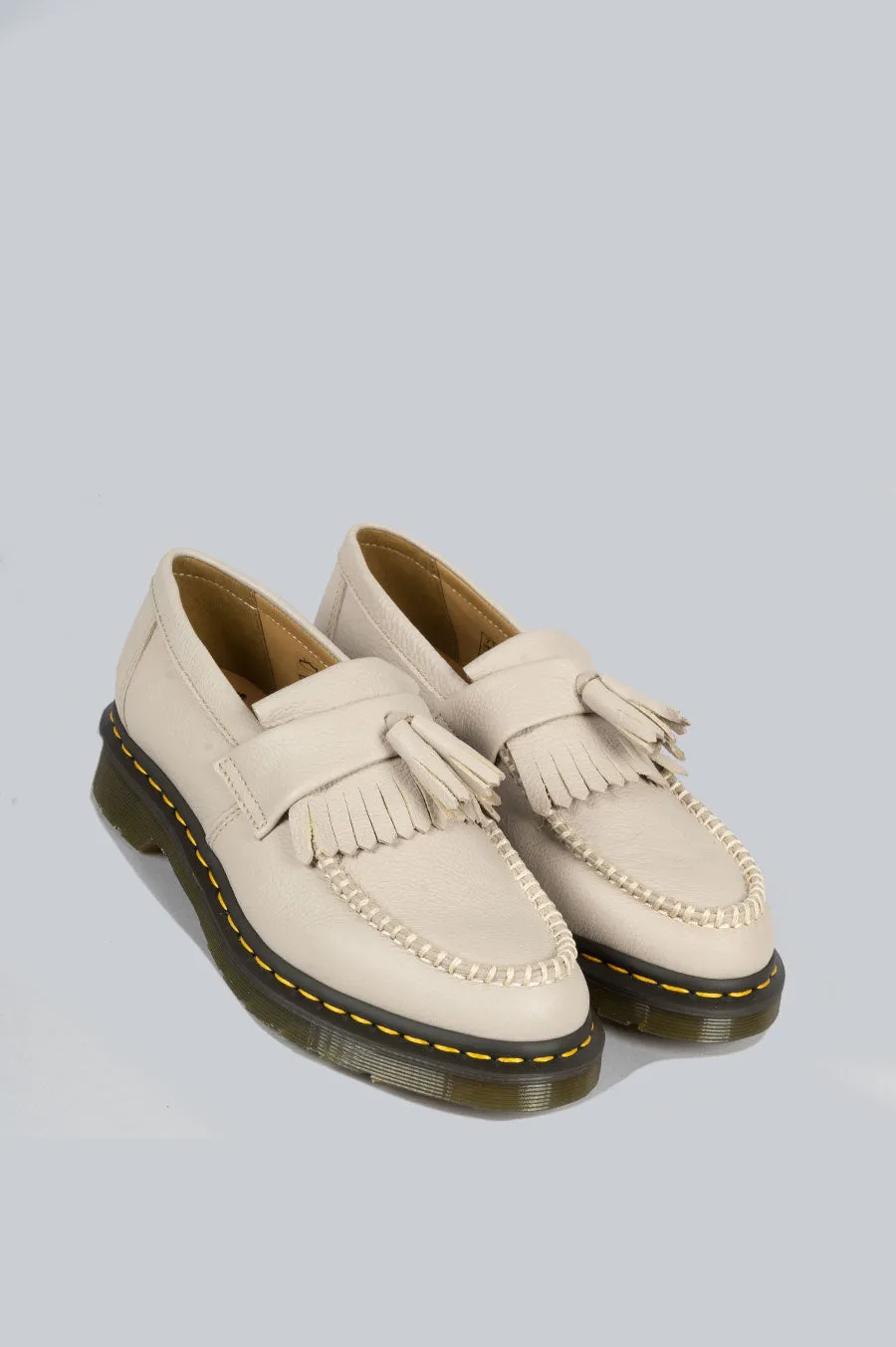DR MARTENS WOMEN'S ADRIAN VINTAGE TAUPE
