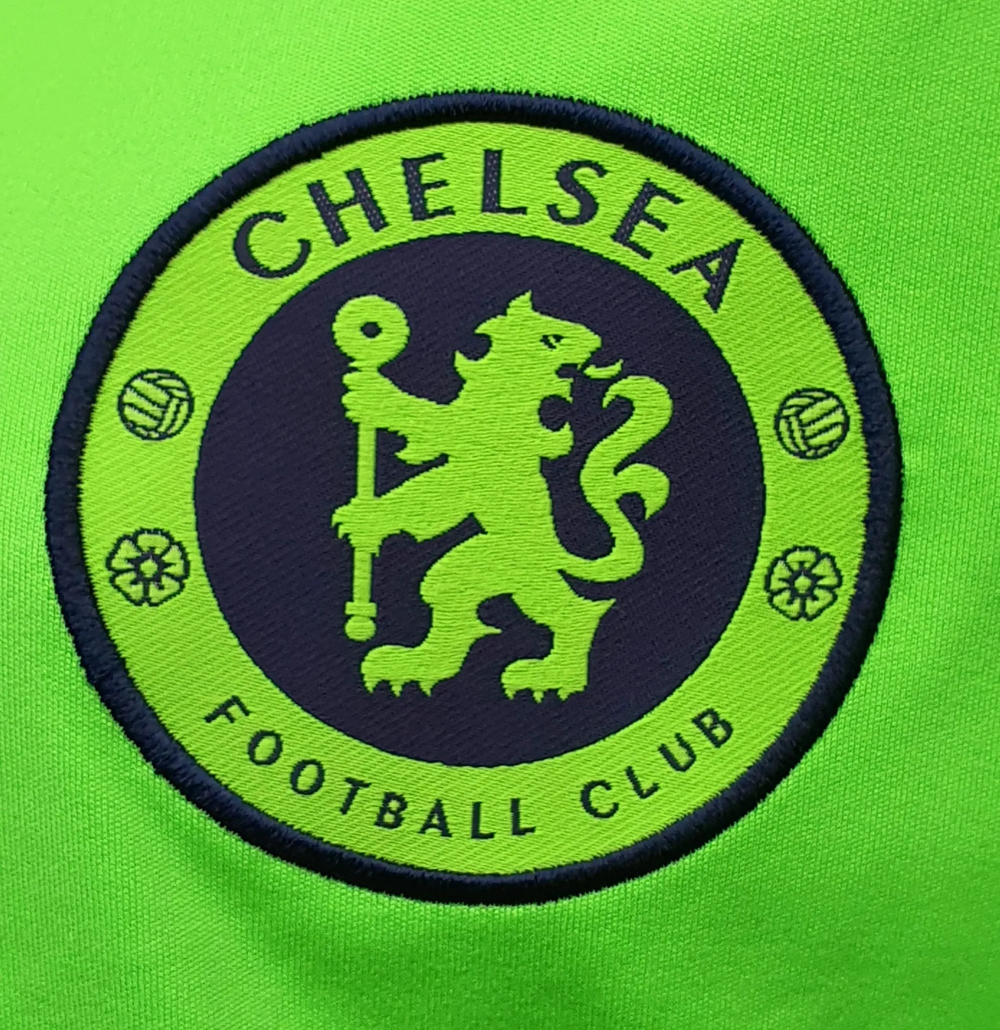 ENGLISH PREMIER CHELSEA 2010-11 UEFA CUP QUARTER -FINALS THIRD SHIRT LARGE / CODE # P00189   SOLD OUT!!!