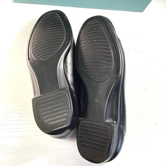 Florsheim Riva for Men Black‎ size 7 men shoe