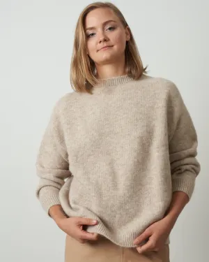 fluffy crewneck - hay