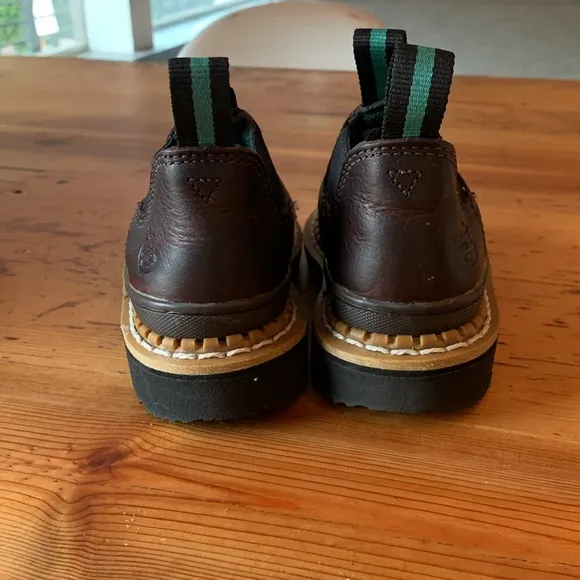 Georgia Giant toddler slip on leather boots. Brown, size 9.