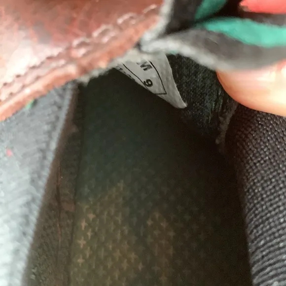 Georgia Giant toddler slip on leather boots. Brown, size 9.