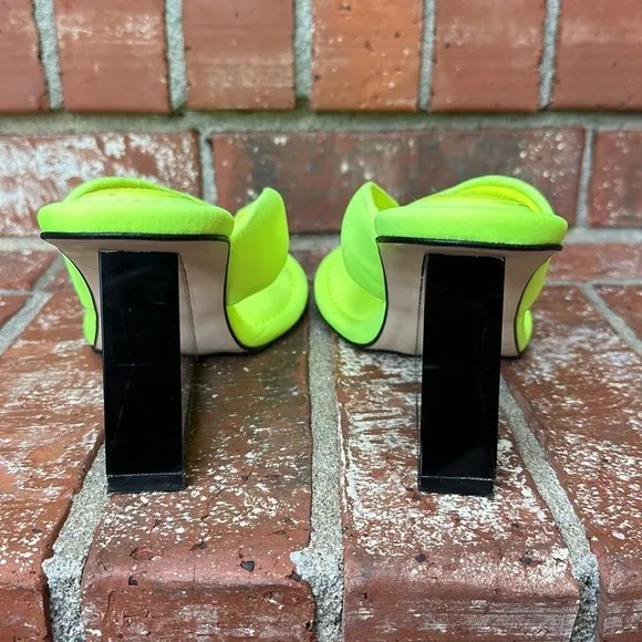 Good American Transparent Wedge Thong Sandal in Neon Yellow Women's Size 9