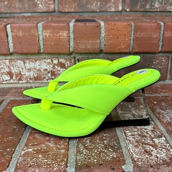 Good American Transparent Wedge Thong Sandal in Neon Yellow Women's Size 9