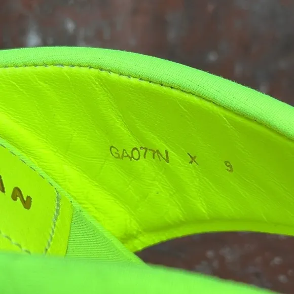 Good American Transparent Wedge Thong Sandal in Neon Yellow Women's Size 9