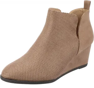 Journee Collection Womens Mylee Slip On Bootie MYLEE-BOOTIE Taupe Brown 7.5M