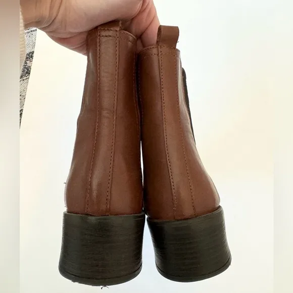 Kenneth Cole Reaction Salt Chelsea Brown Leather Boot Size 6