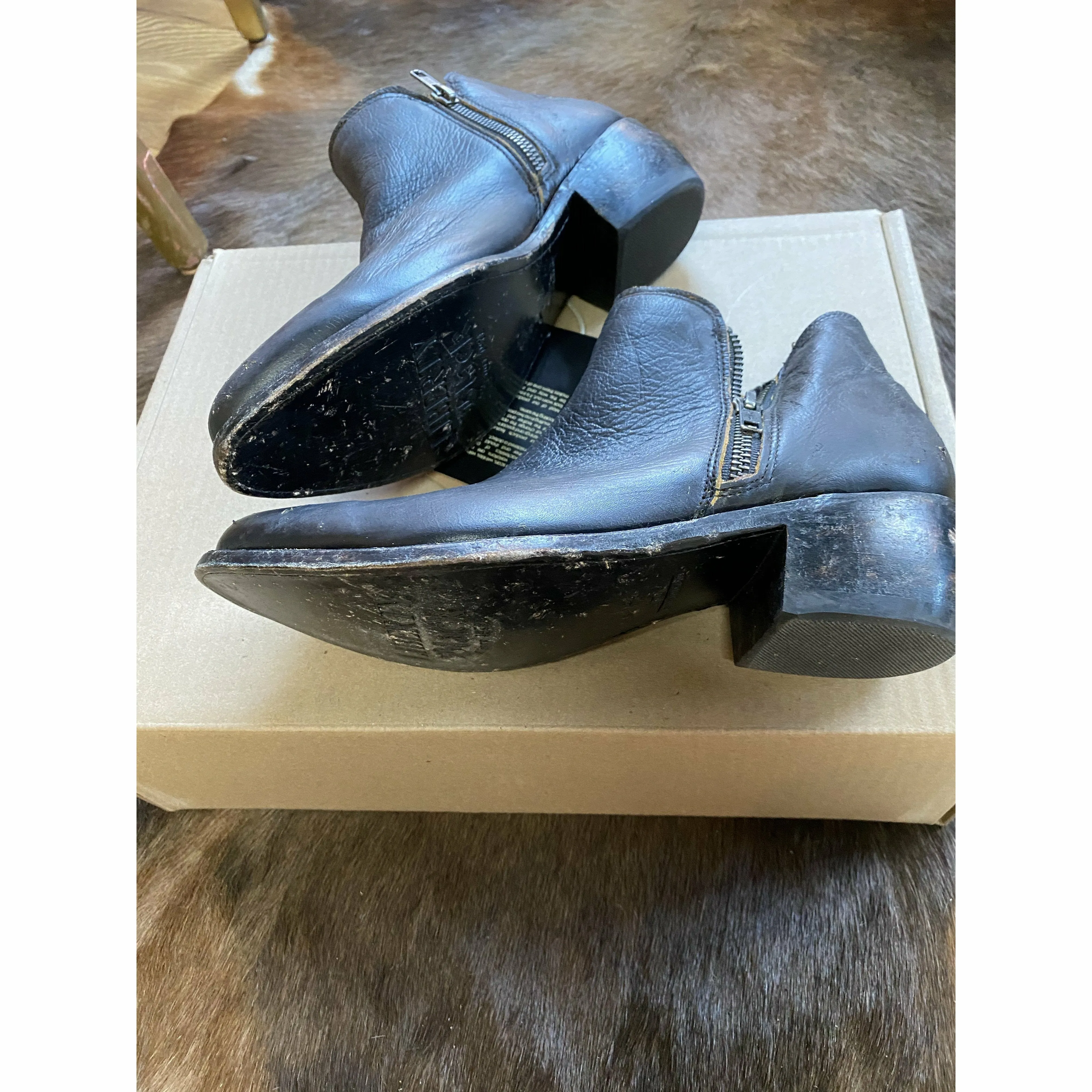 Liberty Black Boots, Tornado