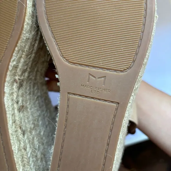 Marc Fisher LTD Alida Espadrille Wedge Sz 8.5M $150