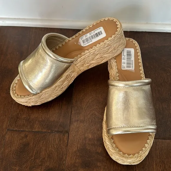 NEW $130 Dolce Vita x Anthropologie Chavi Gold Platform slides women size 8.5