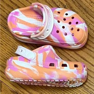 NWOT Crocs Flatform Slide