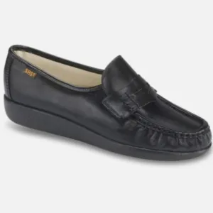 NWOT SAS Women's Classic Black Timeless Leather Upper Loafer, Size 9 M