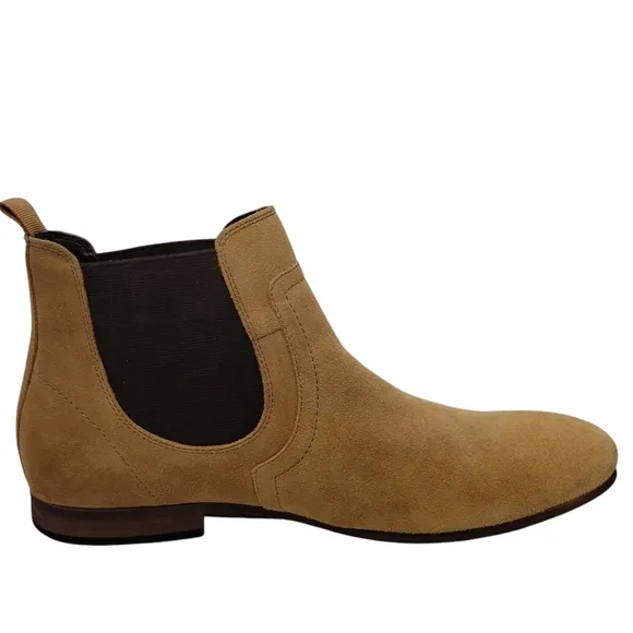NWOT The Rail Brysen Chelsea Slip On Boot Size-10 (43)