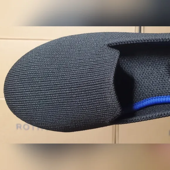 ROTHY'S KIDS LOAFER IN BLACK SOLID