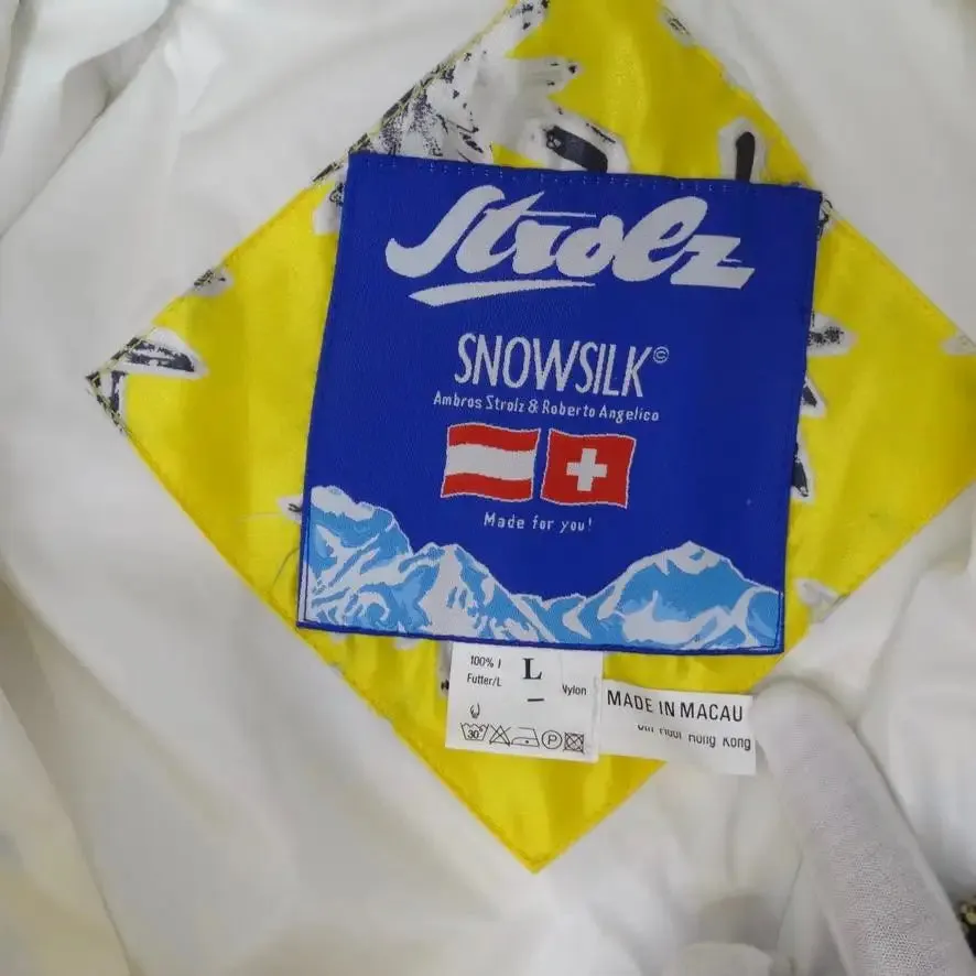 Strolz Ski Yellow Windbreaker