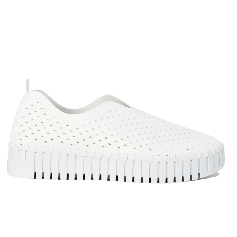 Tulip 3373 Slip on Platform In White