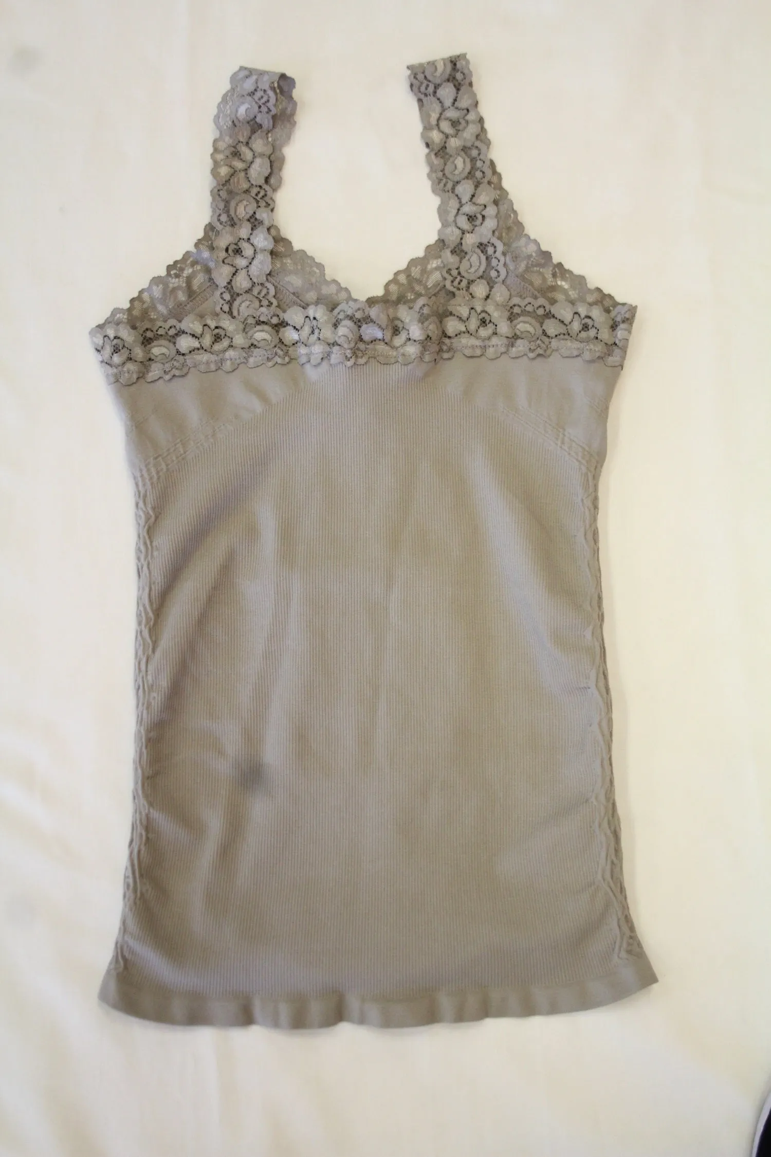 Yahada | Lace Cami Sand